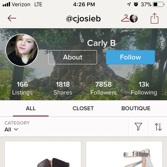 This girl is scamming you! - Picture 1 of 1